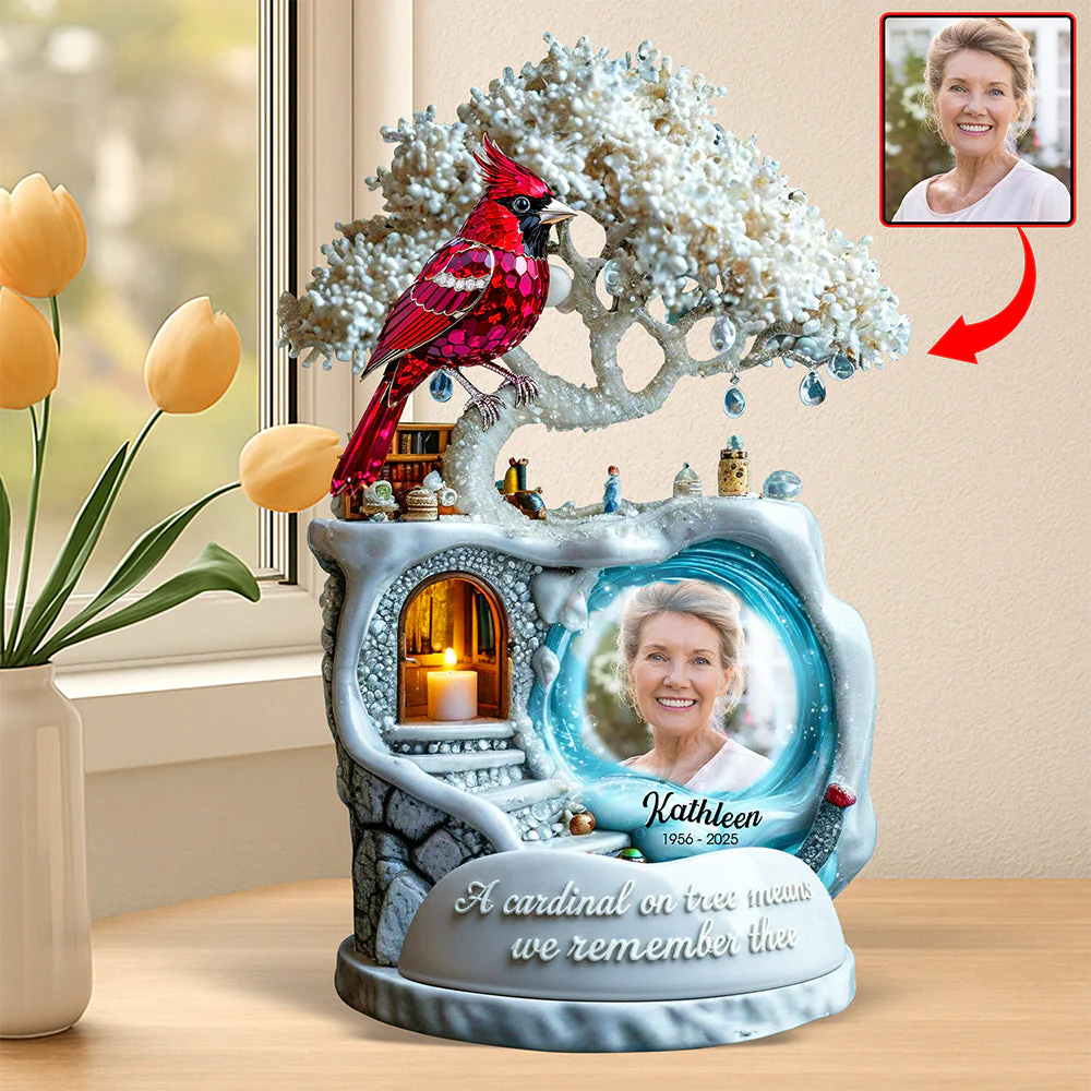 A Cardinal On Tree Means We Remember Thee - Personalized Custom Photo Acrylic Plaque - Christmas Gift For Family, Memorial Human HH01 - Image 3