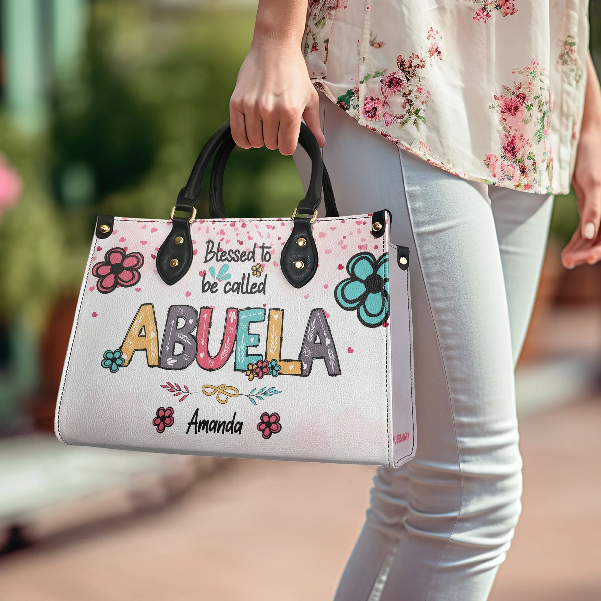 Blessed To Be Called Grandma - Personalized Leather Handbag - Birthday, Grandparents' Day Gift For Grandma, Nana, Gigi, Glamma | PT - Image 4