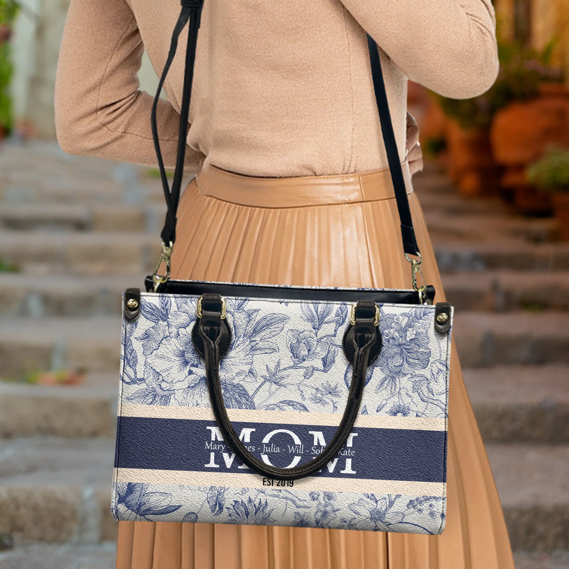 Custom Kids Names Floral  - Personalized Leather Bag - Loving Gift For Mother, Grandma, Grandmother, Mother's Day | NA94 - Image 3