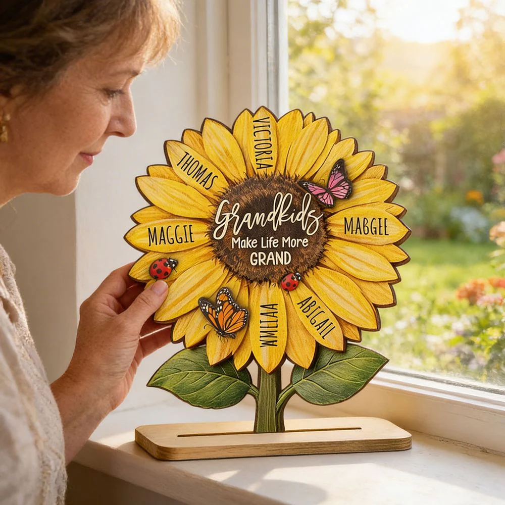 Grandkids Make Life More Grand - Personalized Wooden Plaque - Gift For Mom, Grandma HN02 - Image 5