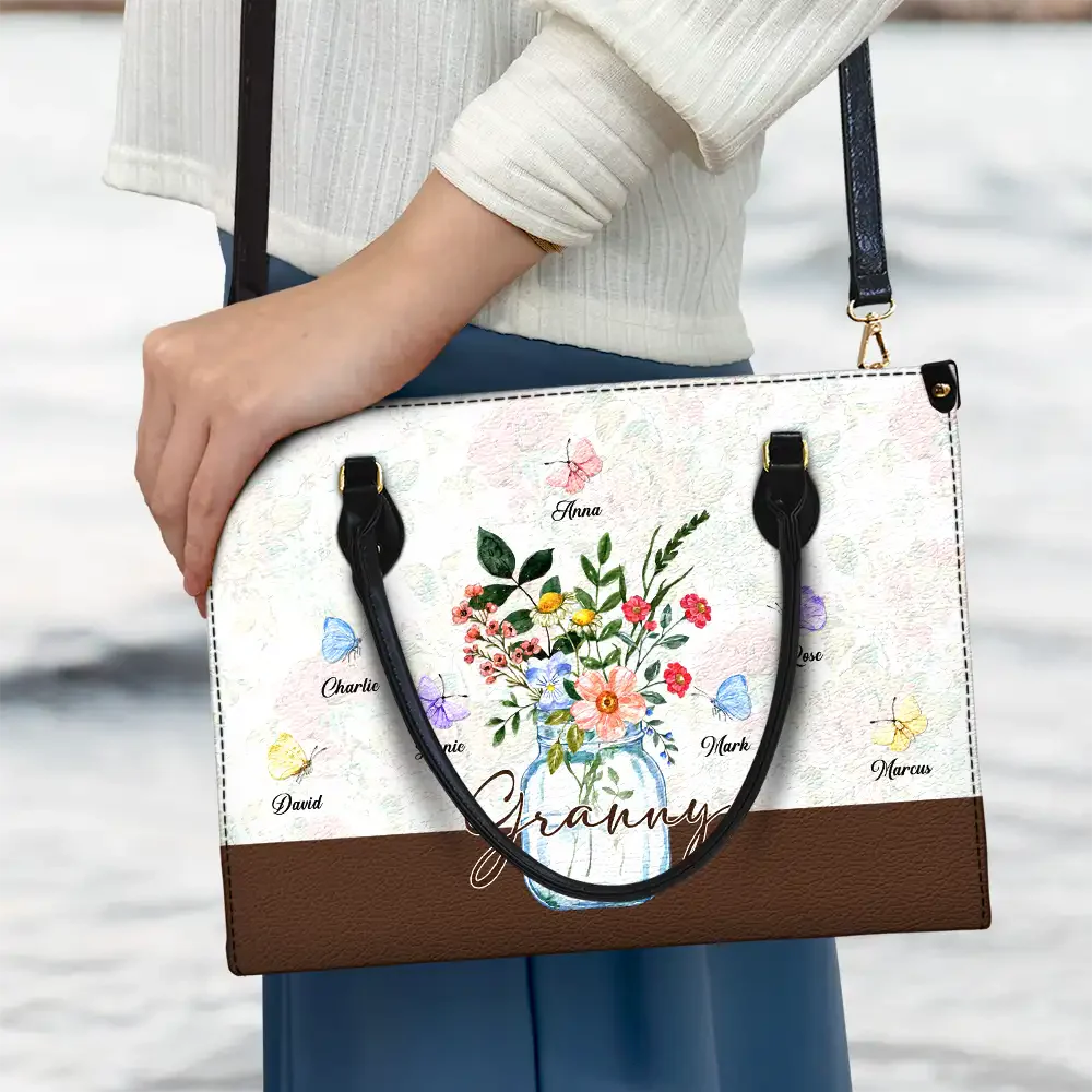Jar Of Flowers And Butterfly Grandkids  - Personalized Leather Bag - Gift For Mother, Grandma, Grandmother, Mother's Day NA94 - Image 3
