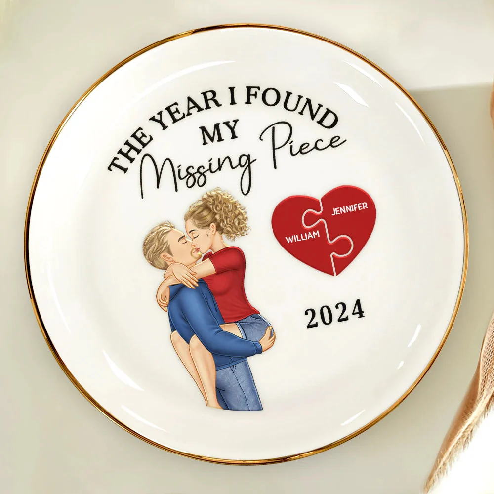 The Year I Found My Missing Piece - Personalized Jewelry Dish - Gift For Couple, Husband Wife, Anniversary Gift - GR7 NA94