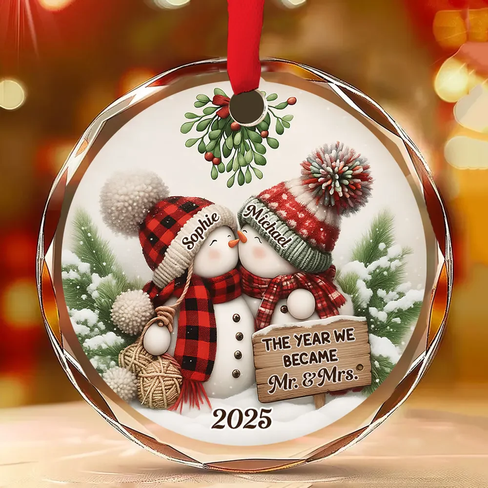 The Year We Became Mr & Mrs - Personalized Glass Ornament - Gift For Couple, Christmas, Wedding, Anniversary HH01 - Image 2